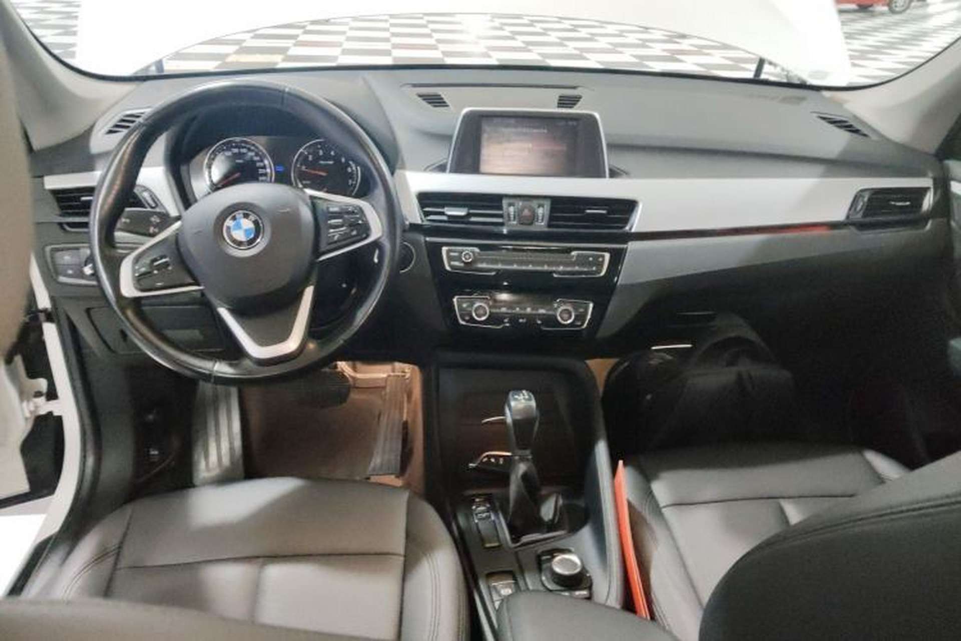 Used BMW X1 2019 sDrive18Li Fashion Model Center Console