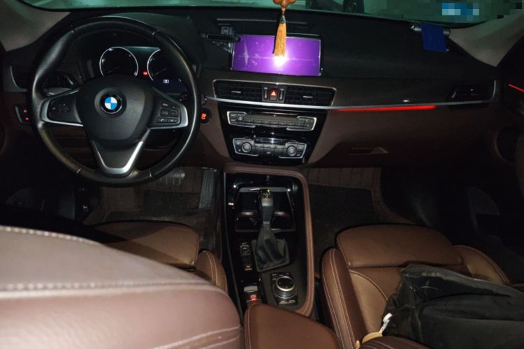 Used BMW X1 2019 xDrive20Li Luxury Model Center Console
