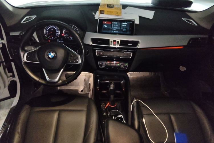 Used BMW X1 2019 sDrive20Li Leading Model Center Console