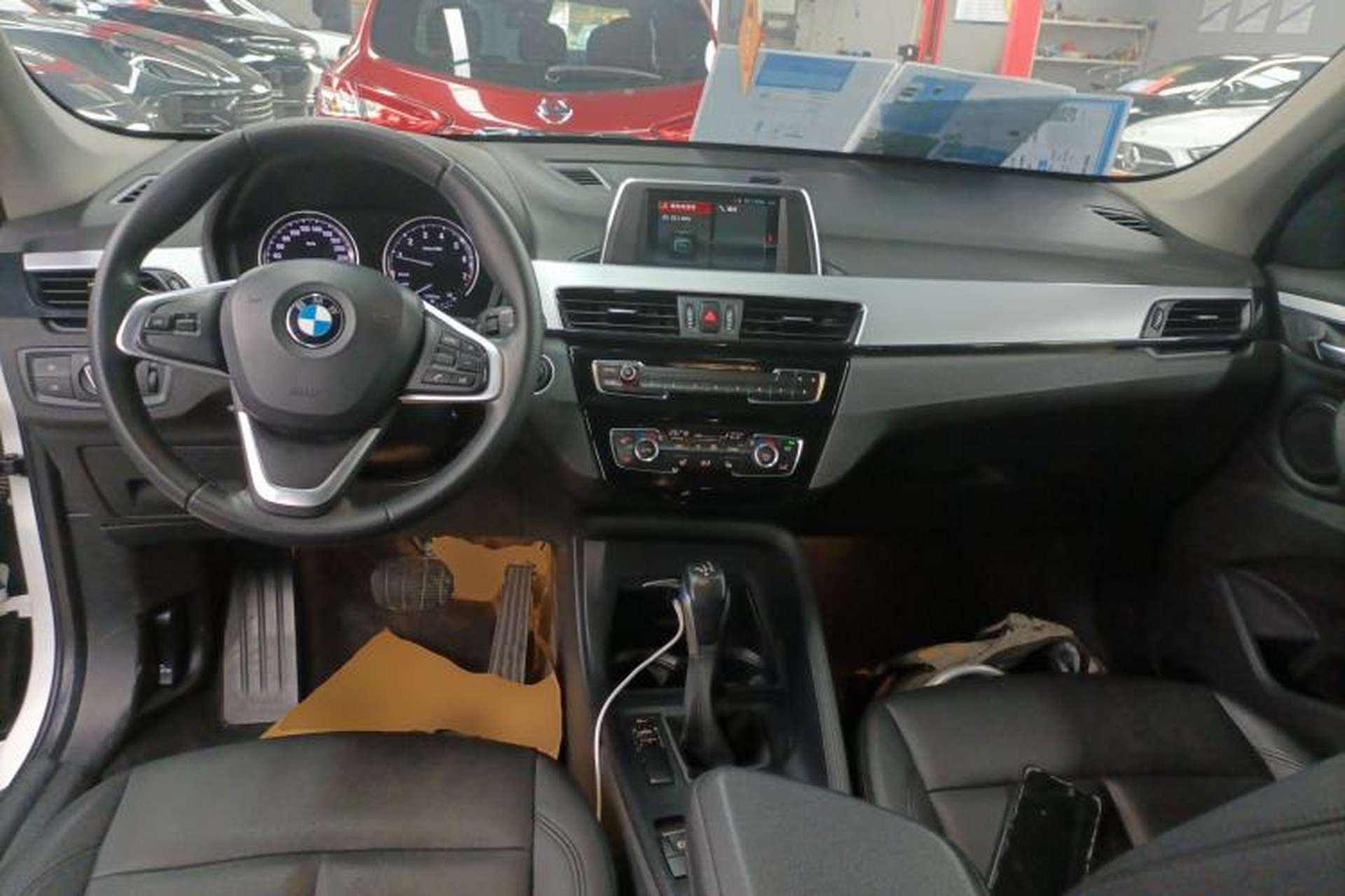 Used BMW X1 2019 sDrive20Li Leading Model Center Console