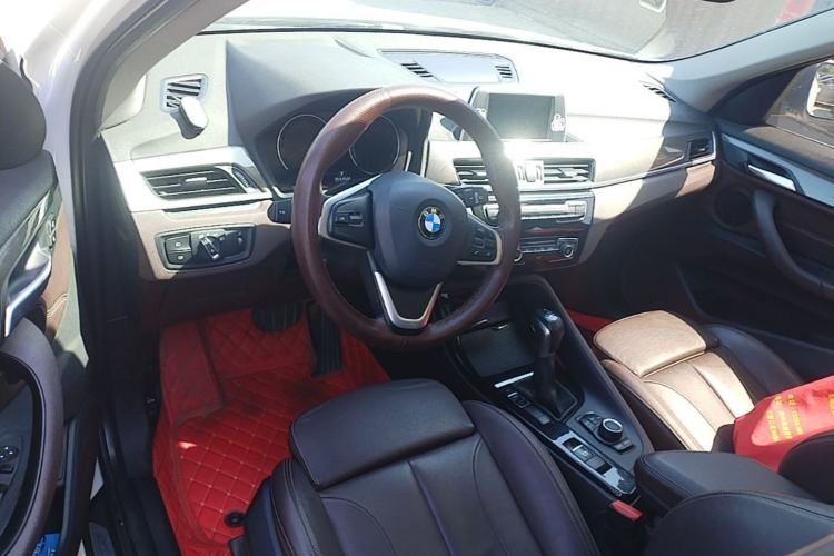 Used BMW X1 2019 sDrive18Li Premium Edition Center Console