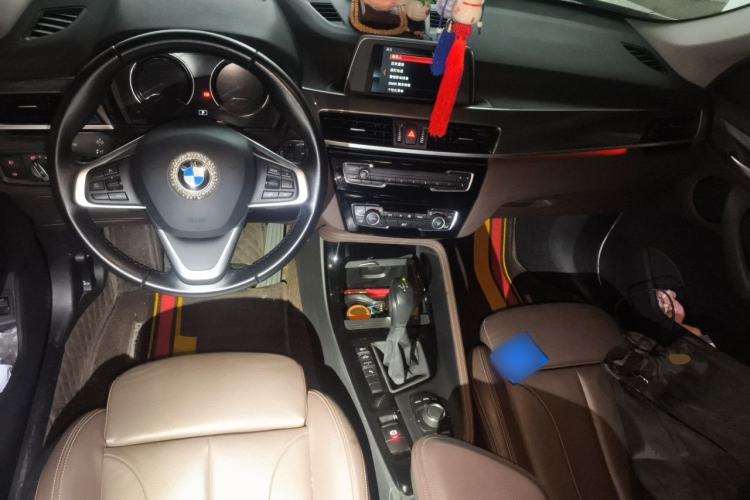 Used BMW X1 2019 sDrive18Li Premium Edition Center Console