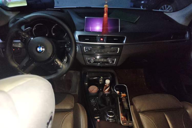 Used BMW X1 2019 xDrive20Li Luxury Model Center Console
