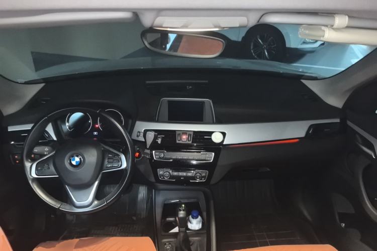 Used BMW X1 2019 sDrive20Li Leading Model Center Console