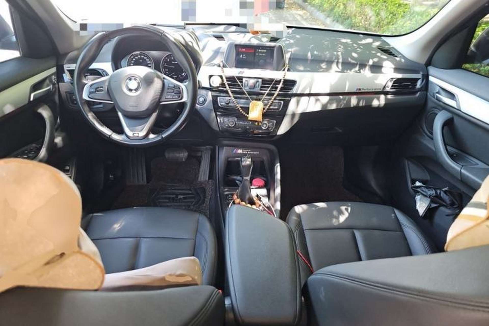 Used BMW X1 2019 sDrive20Li Leading Model Center Console