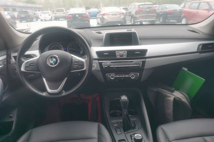 Used BMW X1 2019 sDrive18Li Fashion Model Center Console
