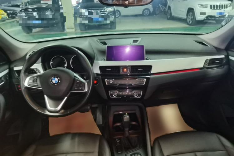 Used BMW X1 2019 sDrive20Li Leading Model Center Console
