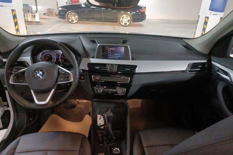 Used BMW X1 2019 sDrive18Li Fashion Model Center Console