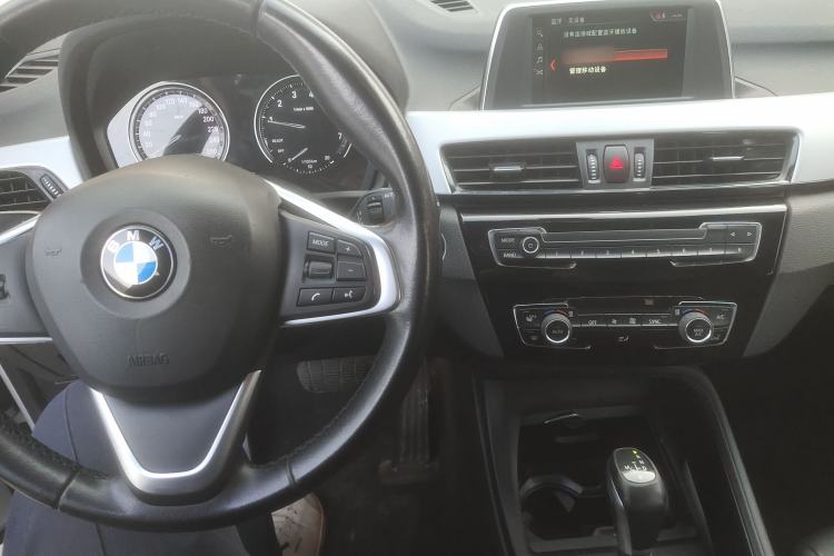 Used BMW X1 2019 sDrive18Li Fashion Model Center Console