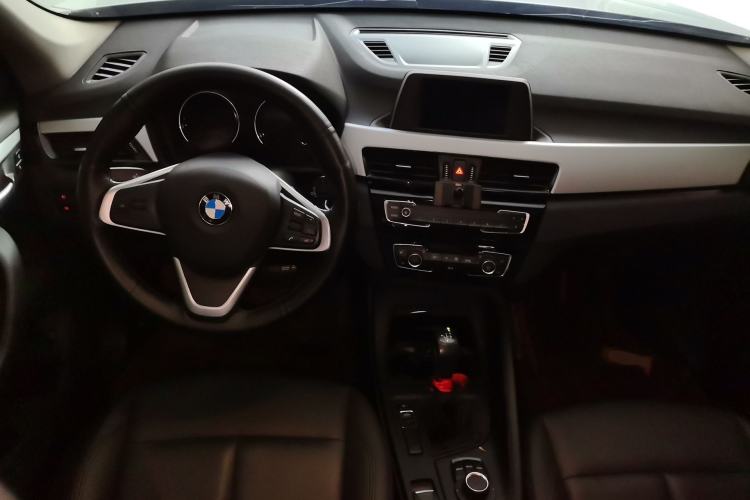 Used BMW X1 2019 sDrive18Li Fashion Model Center Console