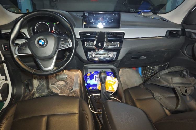 Used BMW X1 2019 sDrive20Li Leading Model Center Console