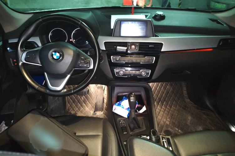 Used BMW X1 2019 sDrive18Li Fashion Model Center Console