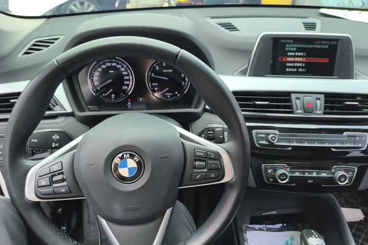 Used BMW X1 2019 sDrive18Li Fashion Model Center Console