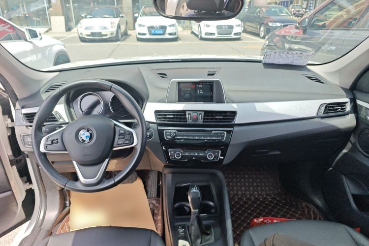 Used BMW X1 2019 sDrive18Li Fashion Model Center Console