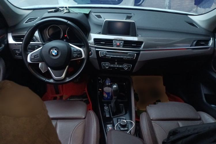 Used BMW X1 2019 sDrive18Li Premium Edition Center Console