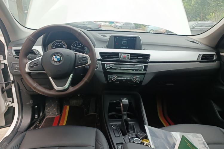 Used BMW X1 2019 sDrive18Li Fashion Model Center Console