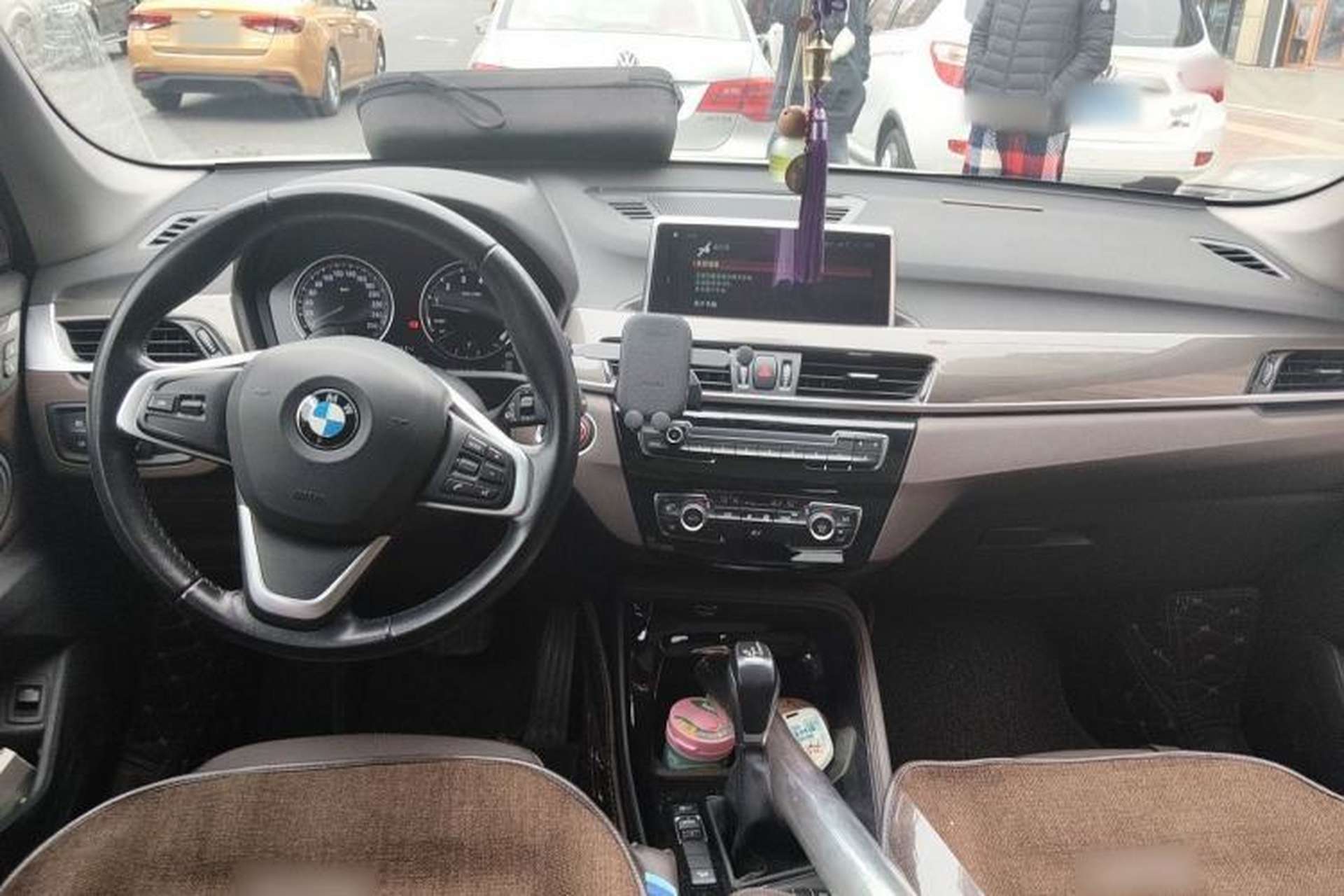 Used BMW X1 2019 xDrive20Li Luxury Model Center Console