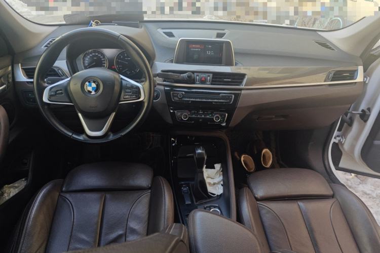 Used BMW X1 2019 sDrive18Li Premium Edition Center Console