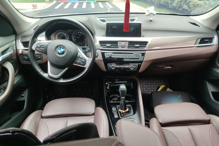 Used BMW X1 2019 xDrive20Li Luxury Model Center Console