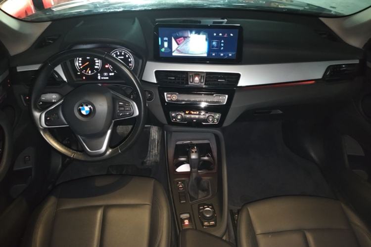 Used BMW X1 2019 sDrive20Li Leading Model Center Console