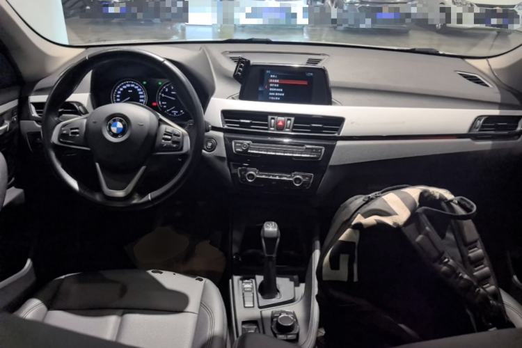 Used BMW X1 2019 sDrive18Li Fashion Model Center Console