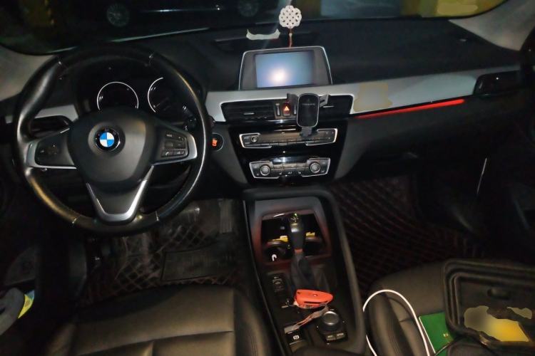 Used BMW X1 2019 sDrive20Li Leading Model Center Console