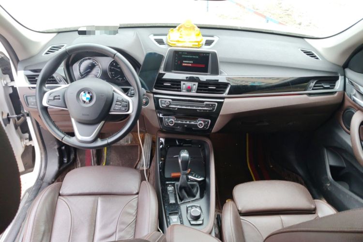 Used BMW X1 2019 sDrive18Li Premium Edition Center Console