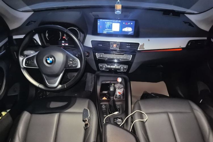 Used BMW X1 2019 sDrive20Li Leading Model Center Console