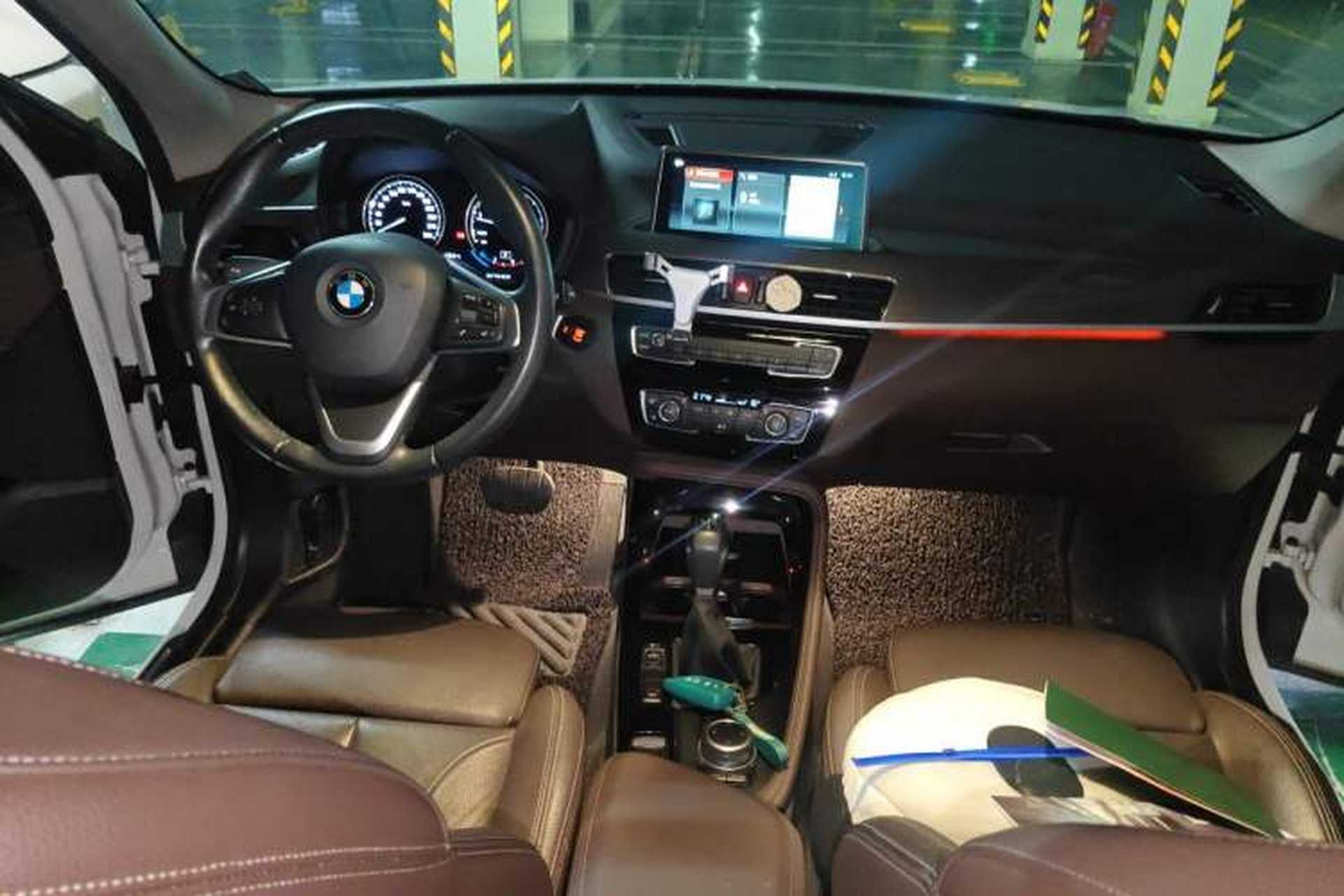 Used BMW X1 2019 xDrive20Li Luxury Model Center Console