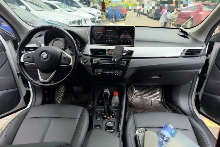 Used BMW X1 2019 sDrive20Li Leading Model Center Console