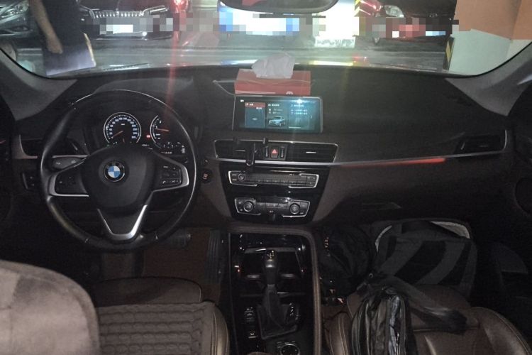 Used BMW X1 2019 xDrive20Li Luxury Model Center Console