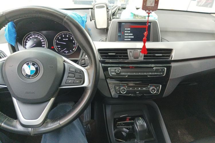 Used BMW X1 2019 sDrive18Li Fashion Model Center Console