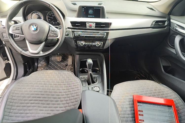 Used BMW X1 2019 sDrive18Li Fashion Model Center Console