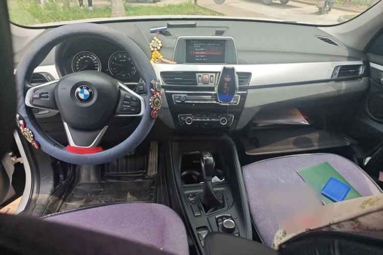 Used BMW X1 2019 sDrive18Li Fashion Model Center Console