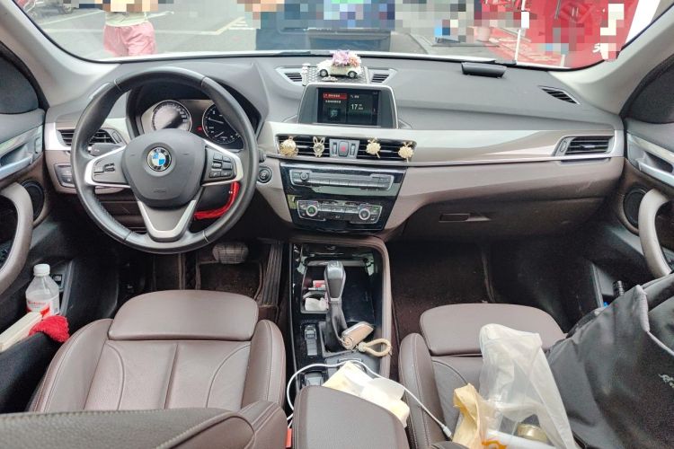 Used BMW X1 2019 sDrive18Li Premium Edition Center Console