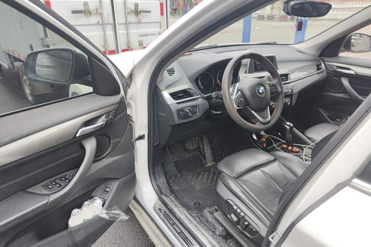 Used BMW X1 2019 sDrive18Li Premium Edition Driver Seat