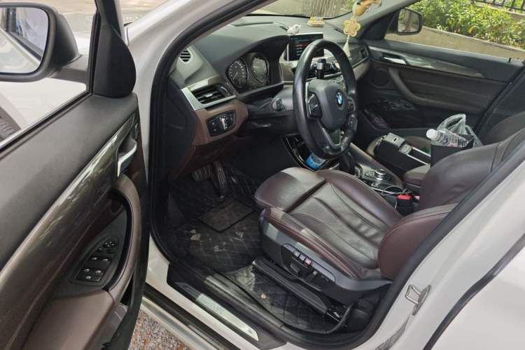 Used BMW X1 2019 xDrive20Li Luxury Model Driver Seat