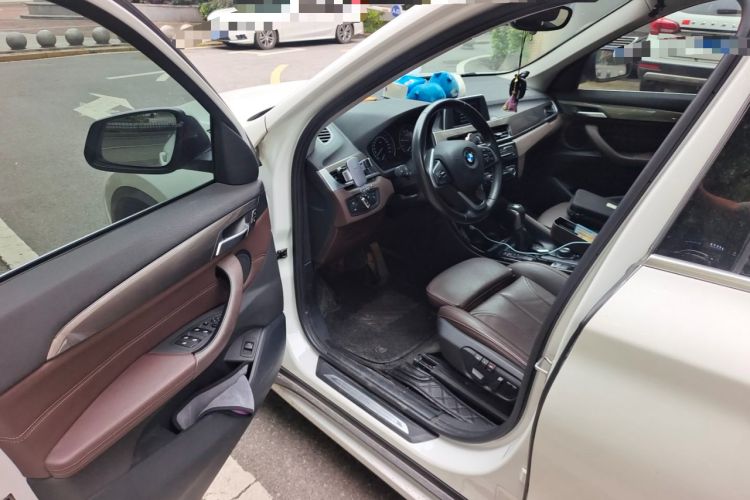 Used BMW X1 2019 sDrive18Li Premium Edition Driver Seat