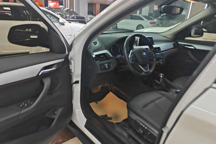 Used BMW X1 2019 sDrive20Li Leading Model Driver Seat