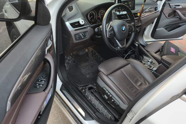 Used BMW X1 2019 xDrive20Li Luxury Model Driver Seat