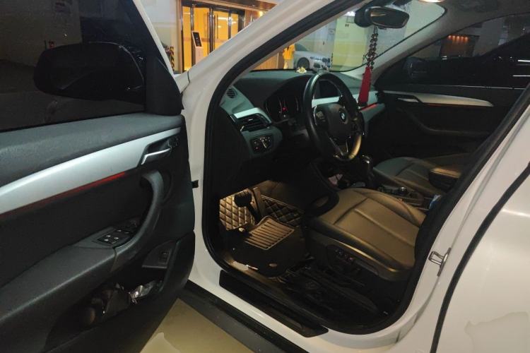 Used BMW X1 2019 sDrive20Li Leading Model Driver Seat