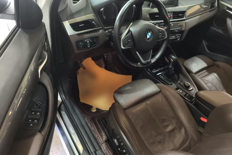 Used BMW X1 2019 sDrive18Li Premium Edition Driver Seat
