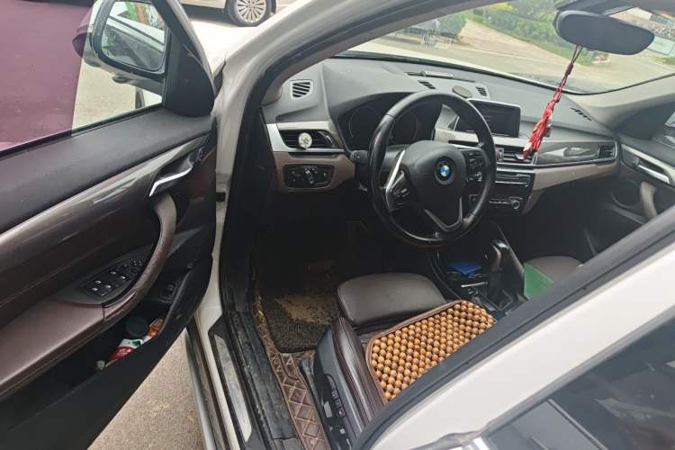 Used BMW X1 2019 sDrive18Li Premium Edition Driver Seat