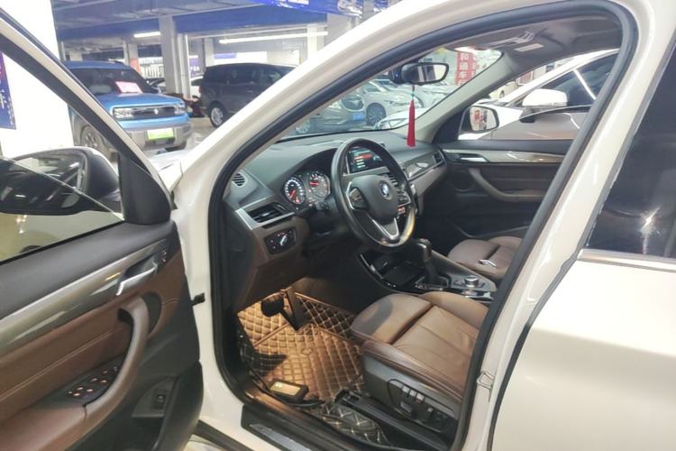 Used BMW X1 2019 xDrive20Li Luxury Model Driver Seat