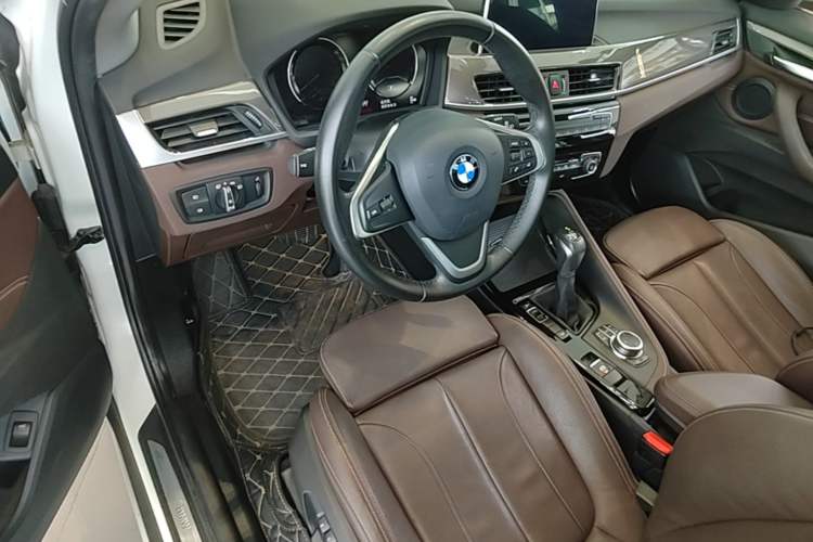 Used BMW X1 2019 xDrive20Li Luxury Model Driver Seat