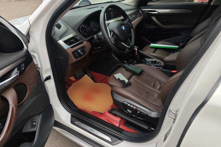 Used BMW X1 2019 sDrive18Li Premium Edition Driver Seat