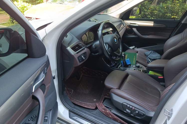 Used BMW X1 2019 sDrive18Li Premium Edition Driver Seat