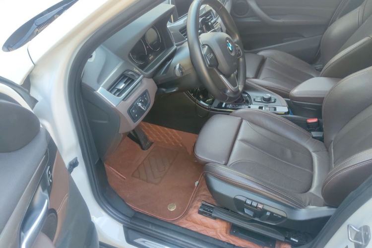Used BMW X1 2019 sDrive18Li Premium Edition Driver Seat