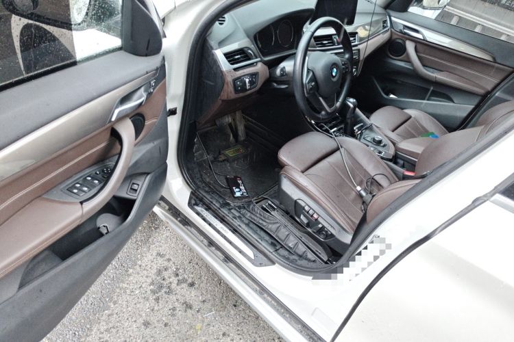 Used BMW X1 2019 sDrive18Li Premium Edition Driver Seat