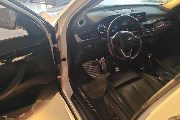 Used BMW X1 2019 sDrive18Li Premium Edition Driver Seat